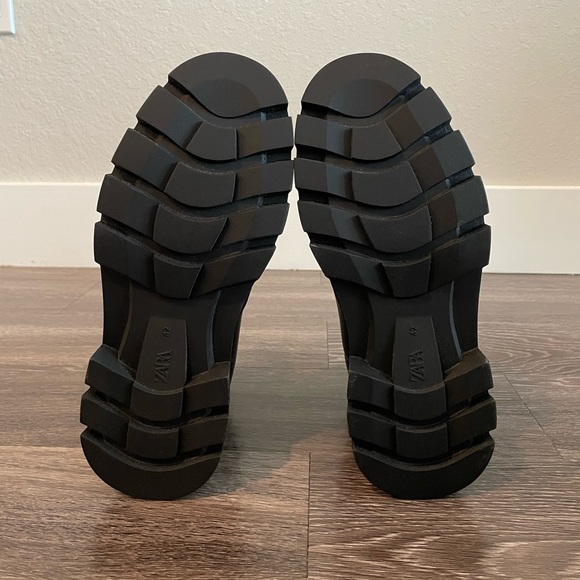 Zara Chunky Chelsea Boots - Picture 6 of 7